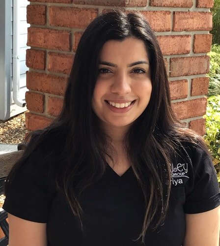 Fariya – Dental Hygienist